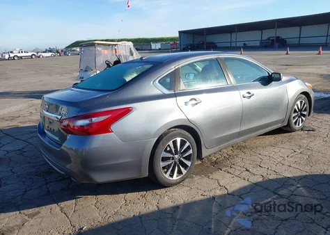 2018 Nissan Altima 2.5 Sv z USA, uszkodzony, nr VIN 1N4AL3AP0JC197055